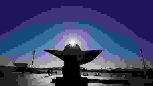 Un concierto obliga a cambiar el punto de atraque del Aquarius en Valencia y alejarlo de la misma Marina