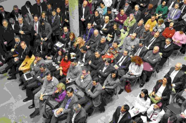 Benidorm &middot; El alcalde asiste a la Comisi&oacute;n Territorial de la FEMP que aborda el futuro decreto que permitir&aacute; a los municipios reinvertir el super&aacute;vit de 2017