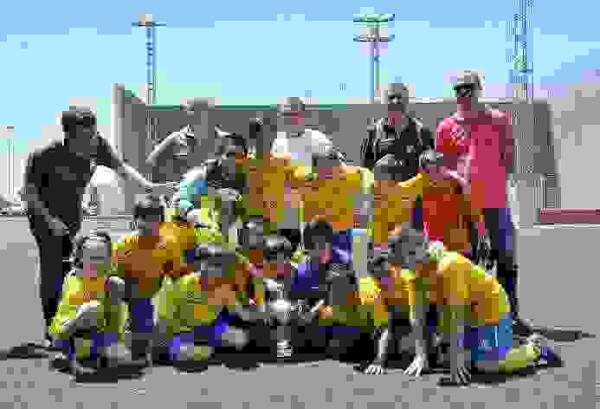 Los equipos de f&uacute;tbol Benjam&iacute;n y Alev&iacute;n del Atl&eacute;tico de Callosa, campeones y subcampeones de Liga