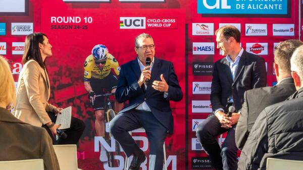 La Copa del Mundo de Ciclcross ocupará más de 14.000 camas hoteleras y el 85% de los asistentes será de fuera de Benidorm  