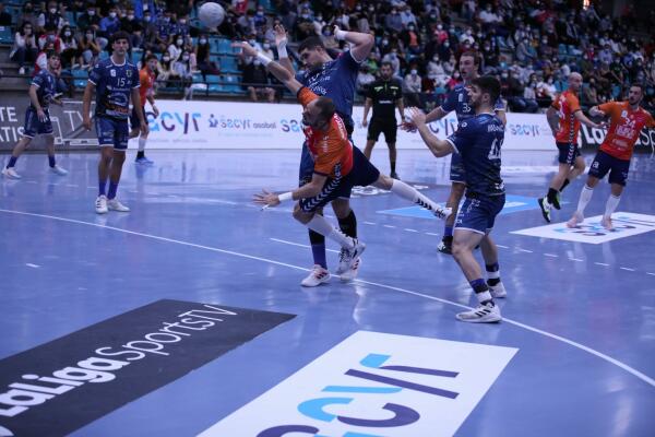 Balonmano Benidorm - Crónica jornada 8