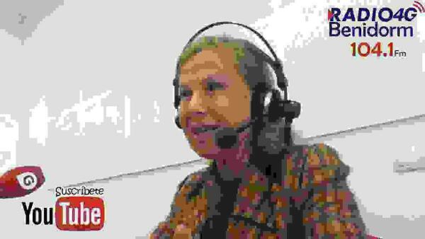 Entrevista a María Jesús Grados, María Jesús y su acordeón, quien cierra su local de Benidorm, 04-11-19