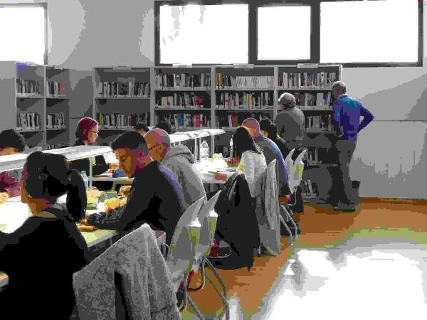 La Nucía // La Biblioteca de Caravana amplía su horario por la “época de exámenes” 
