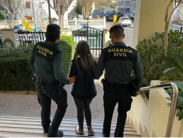 Detenida en Calpe una “cogotera” con numerosos antecedentes 