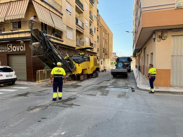 Callosa d’en Sarrià comienza las obras de renovación del asfalto en la calle Ramón y Cajal y la Avinguda de Jaume I 