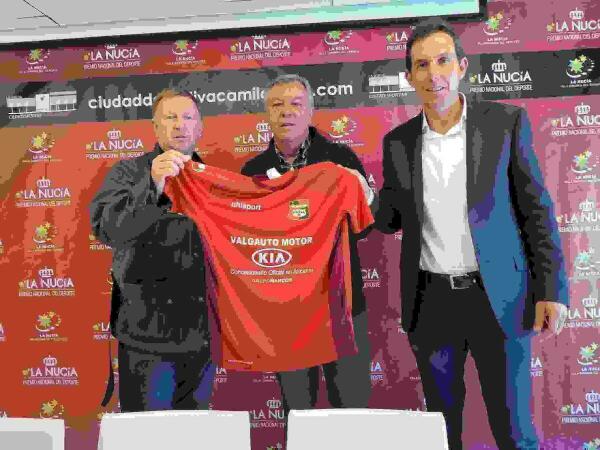 C&eacute;sar Ferrando dirigir&aacute; al Club de F&uacute;tbol La Nuc&iacute;a