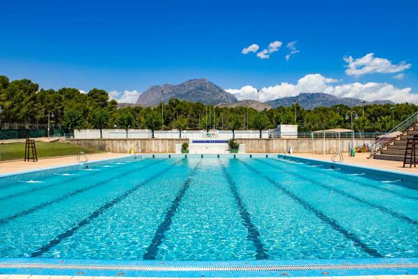 El PSOE de Benidorm propone que las piscinas municipales sean gratuitas durante las olas de calor