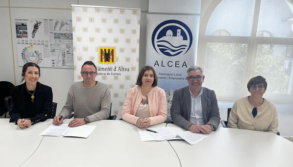 Comercio y Comunicaci&oacute;n firman un convenio de colaboraci&oacute;n con ALCEA 