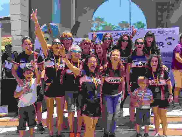 Las veteranas de Altea Subcampeonas de España de remo