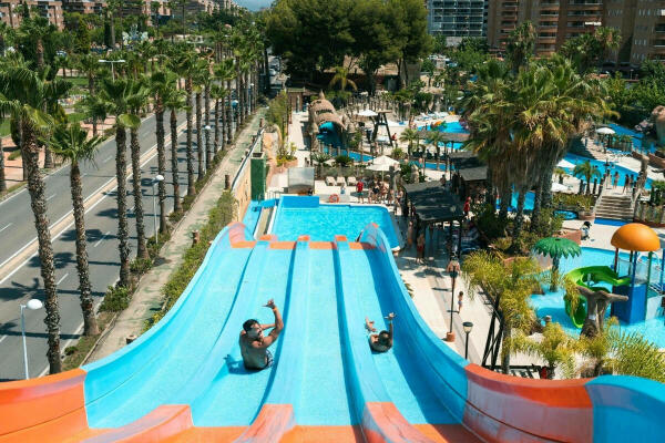 Magic World Resort afronta su segunda temporada mejorando sus cifras de ventas e ingresos 