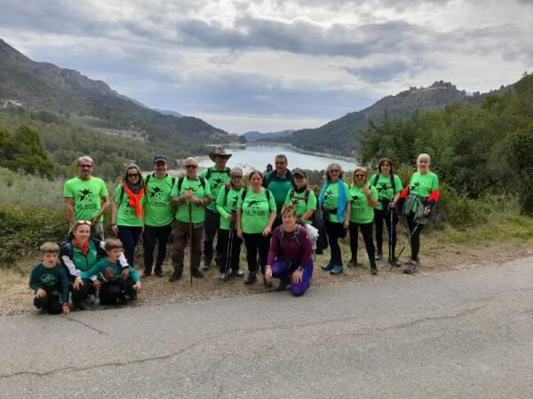 El Club Senderista La Nucía realizó la circular al embalse de Guadalest