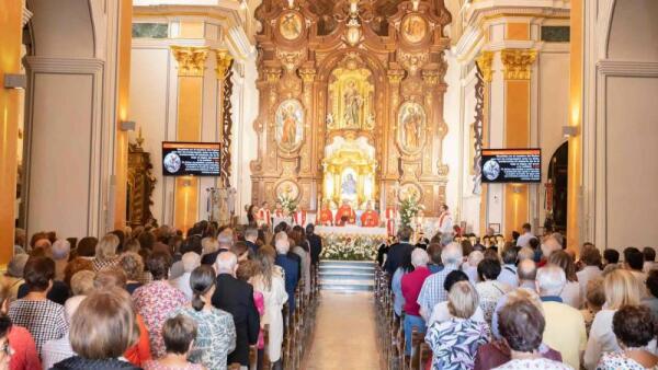 Benidorm dedica el día a su patrón Sant Jaume con actos multitudinarios