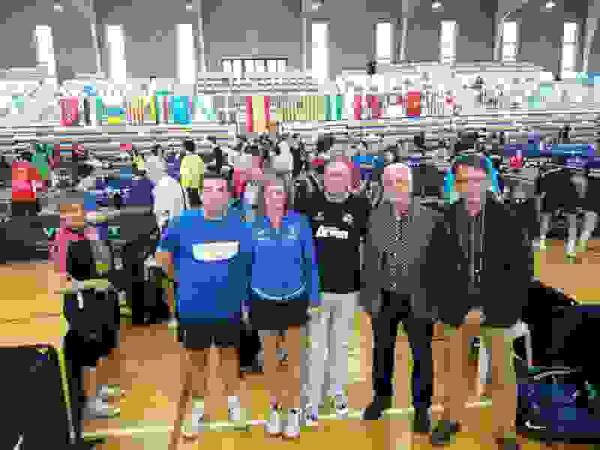 El Director General de Deportes visita Altea con motivo del Campeonato de Veteranos de Tenis Mesa 