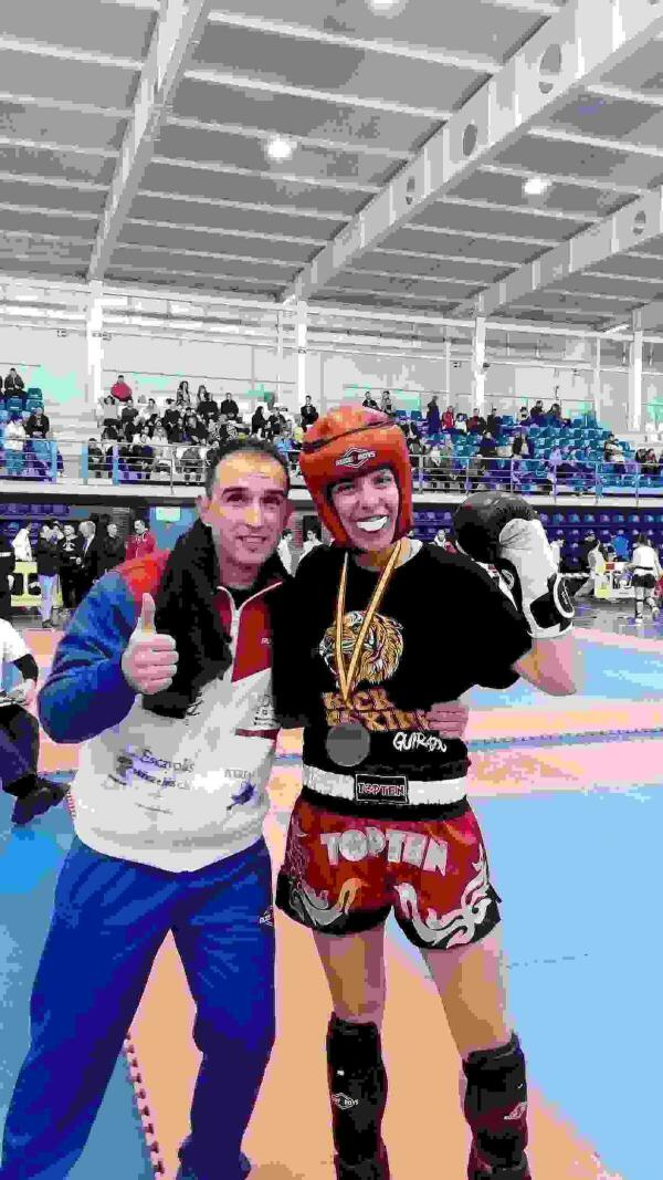 Callosa &middot;  Emma Izquierdo se proclama campeona auton&oacute;mica de Light Contact y Kick Boxing