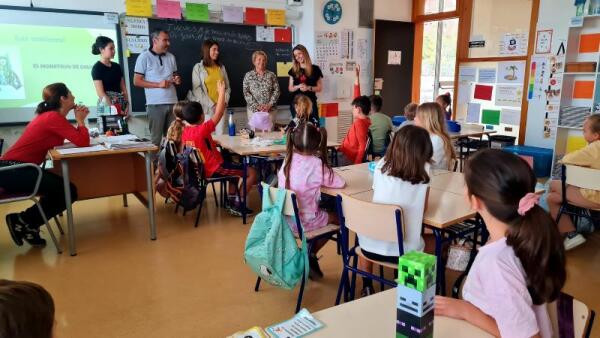 FINALIZAN LAS JORNADAS DE PREVENCIÓN DEL ACOSO ESCOLAR Y LA VIOLENCIA MACHISTA EN LAS AULAS DE LOS COLES DE FINESTRAT