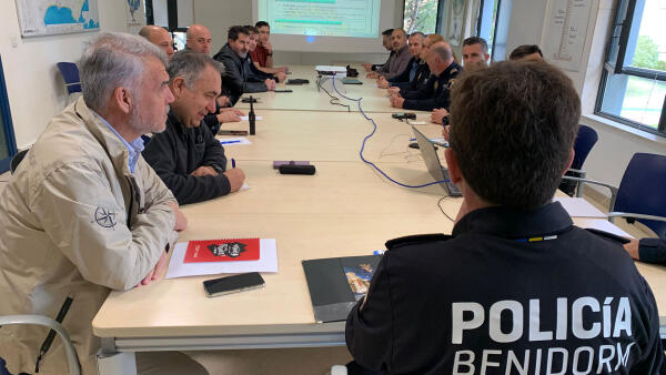 Benidorm refuerza el dispositivo de seguridad y tr&aacute;fico por la Semana Santa  