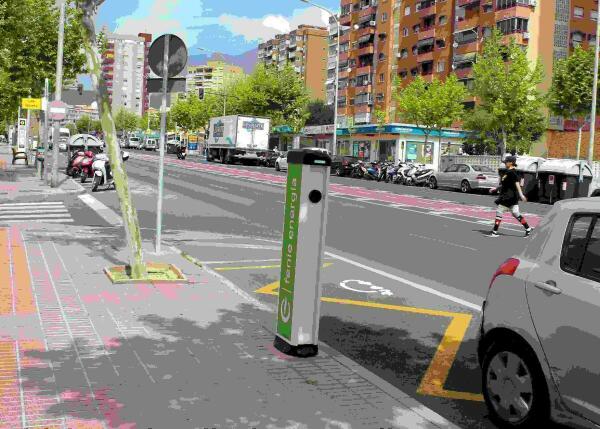   Benidorm eleva a cuatro los puntos de recarga para veh&iacute;culos el&eacute;ctricos