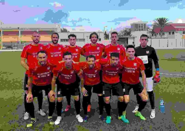 El CF La Nuc&iacute;a deja fuera al Crevillente en la Copa RFEF
