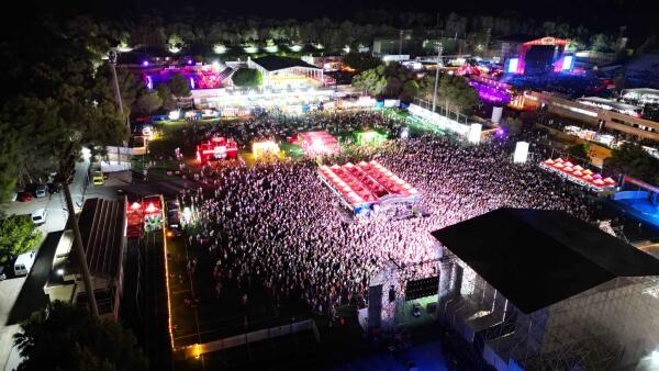 El Low Festival cierra su 15 aniversario con más de 65.000 asistentes y anunciando las fechas para 2026