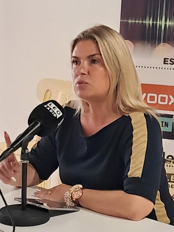 Donna Rebecca Plummer: “El 61% de los censados en Finestrat son residentes extranjeros, es decir ya son vecinos” 