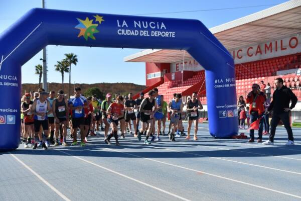 Caroline Seth-Smith y Juanán Fernández ganan la Pedestre de Sant Vicent 