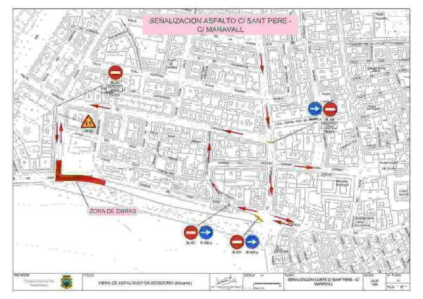 El tramo bajo de Almendros, restringido al tr&aacute;fico para completar el asfaltado Alcalde Jos&eacute; Such y Sant Pere. 