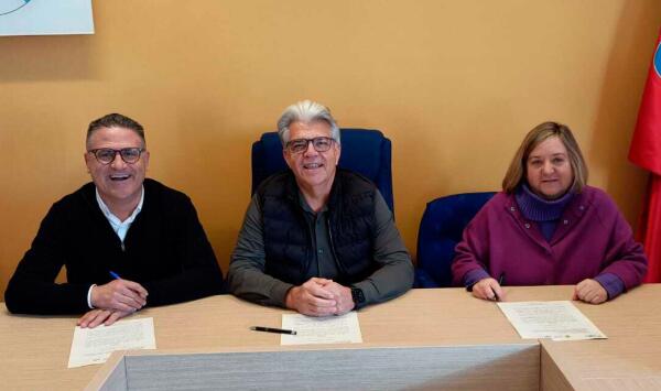 Los nueve primeros municipios del Consorci Mare en implantar contenedores de textil Consorci ya recogen m&aacute;s de 15.400 kilos de textil.  