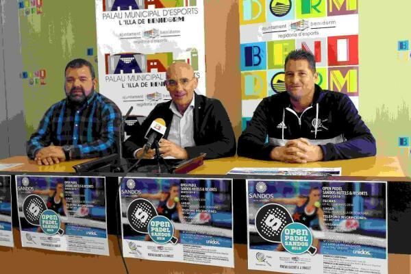 Benidorm &middot; Las Penyas Bacineta - Singlot organizan el Open de P&aacute;del Sandos Hotels & Resorts en el Palau 