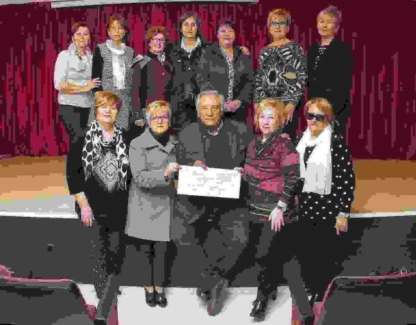  Callosa · La Asociación de Amas de Casa dona 6.500 euros a la AECC