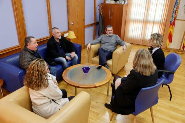 La Asociación Voluntariado Social recauda 5.000 euros para el Banco de Alimentos con la venta calendarios solidarios