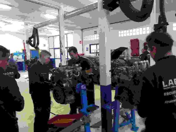 La Nucía // 15 desempleados se forman en Curso de Mecánica del Automóvil