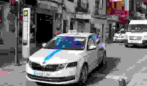 Benidorm convoca ayudas para paliar los efectos de la Covid-19 en el sector del taxi