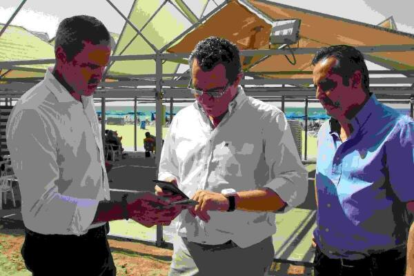 Benidorm testa un proyecto piloto para evitar que los ni&ntilde;os se pierdan en la playa