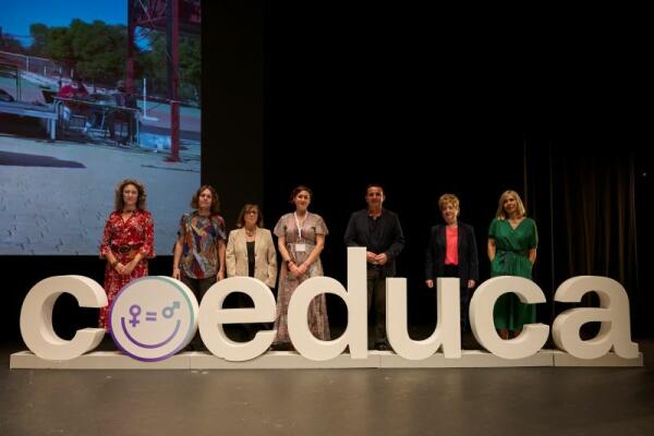 La II Jornada Coeducacentres reúne en La Nucía a 400 personas de la comunidad educativa toda la Comunitat Valenciana