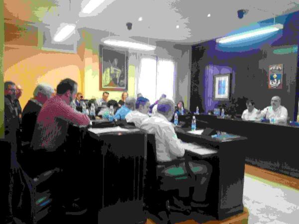 Vila Joiosa muestra su apoyo a las fuerzas de seguridad  