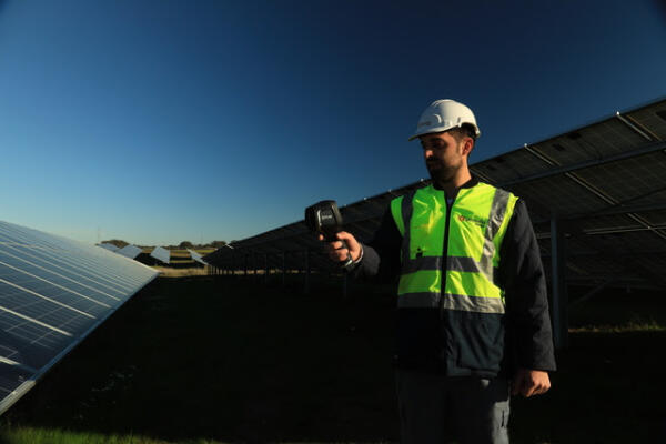 Prosolia Energy lanza un programa de formación y captación de talento joven para el sector fotovoltaico 