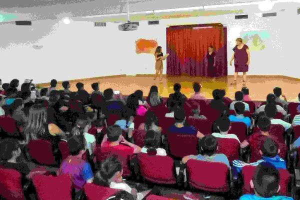  Benidorm &middot; Escolares de cinco centros representar&aacute;n sus obras en la Mostra de Teatre a l&rsquo;Ensenyament 