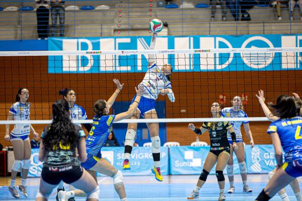 El Servigroup Playas de Benidorm cierra la temporada con autoridad y buen juego en el Palau (3-1)