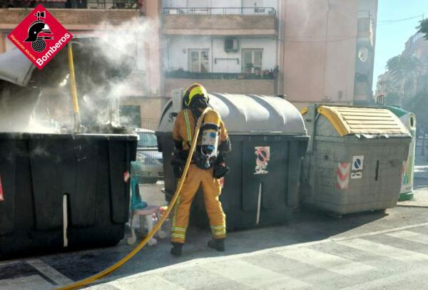 INCENDIO CONTENEDOR EN BENIDORM