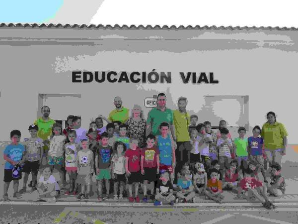 La Nuc&iacute;a &middot; Arranca el &ldquo;VI Cole de Junio&rdquo; con 42 alumnos