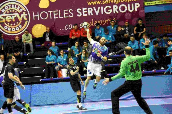 Previa Balonmano Benidorm &bull; Nos visita el Quabit Guadalajara, revelaci&oacute;n de la temporada 