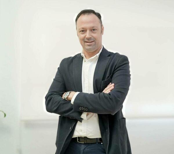 Alberto Varela: &ldquo;Es obvio que en Espa&ntilde;a no estamos ofreciendo a d&iacute;a de hoy la mejor tarjeta de presentaci&oacute;n para el turismo&rdquo;