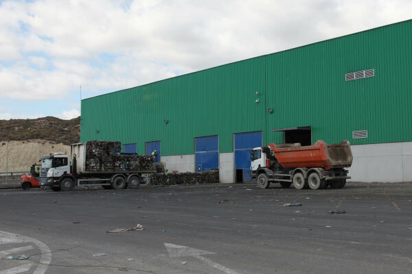 La Diputaci&oacute;n destina m&aacute;s de un mill&oacute;n de euros para ayudar a los municipios en la gesti&oacute;n de sus residuos