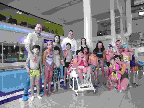 Los alumnos del &ldquo;Secanet&rdquo; utilizan de forma gratuita  la Piscina de La Nuc&iacute;a por tercer a&ntilde;o