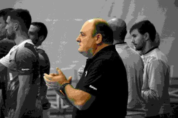 BM Benidorm &middot; Zupo Equisoain alcanza los 700 partidos en los banquillos de la m&aacute;xima categor&iacute;a 