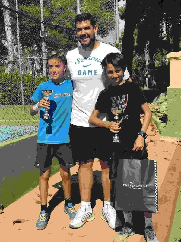 La Nuc&iacute;a &middot; Luka van Geel gana el Torneo Nacional de Tenis Sportclub en Alicante 