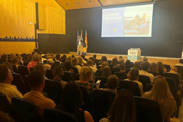 La Costa Blanca acoge el ‘Travel Challenge 2025’ en el que participan 64 estudiantes universitarios neerlandeses 