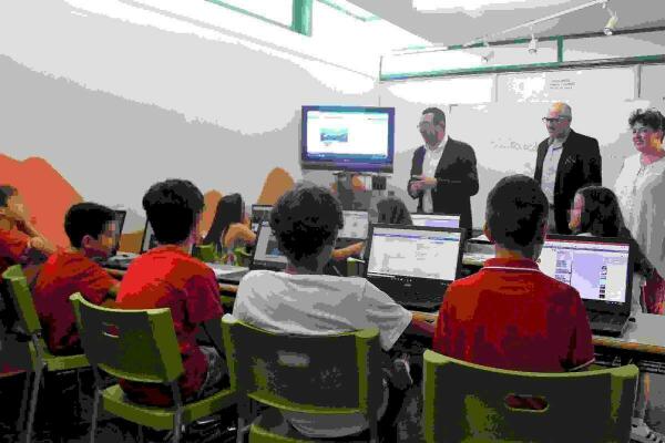 Abierta la preinscripci&oacute;n en la &rsquo;Escola de Frikis&rsquo; de Benidorm en colaboraci&oacute;n con la UMH