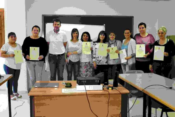  Callosa &middot; Entrega de diplomas a los alumnos del curso de Atenci&oacute;n Sociosanitaria del Servef