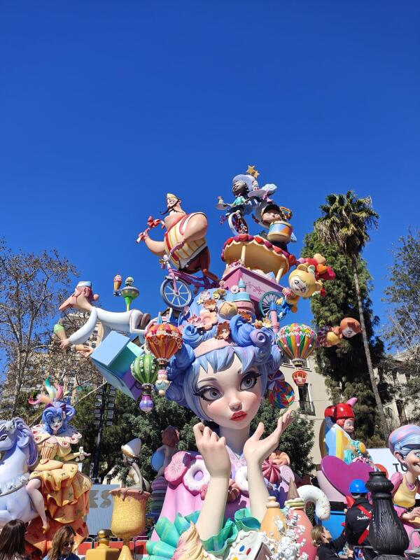 CamperDays propone una gu&iacute;a para disfrutar de las Fallas en camper: planes, gastronom&iacute;a y campings